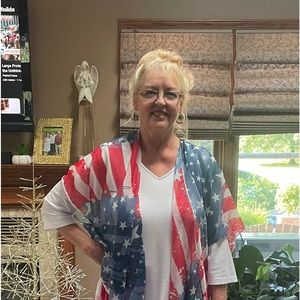 Meet your Posher, Linda